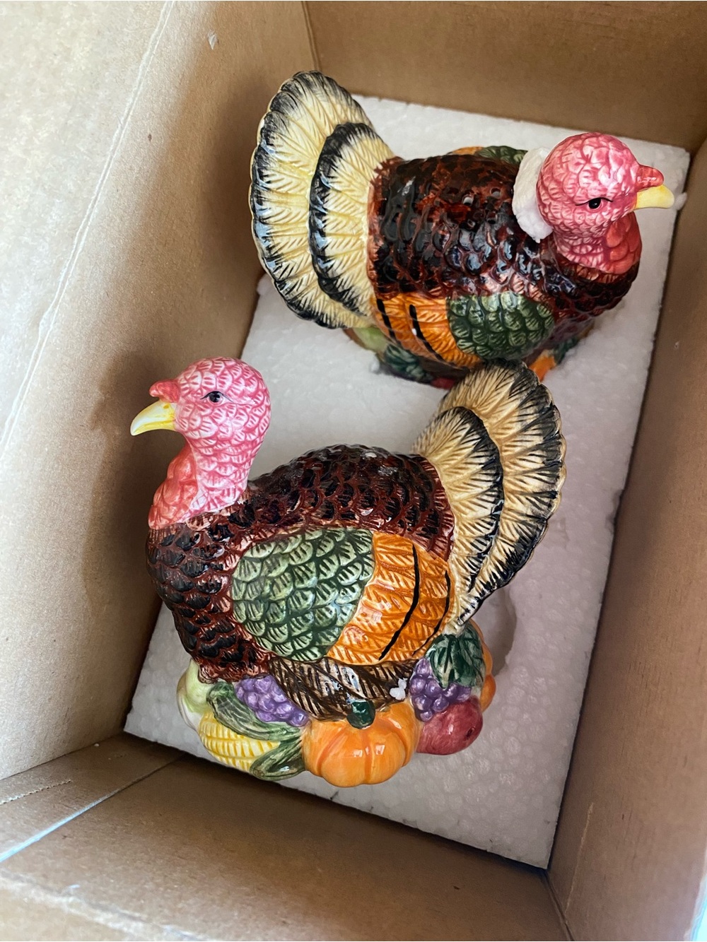 Pair of Colorful Ceramic Turkey Salt and Pepper Shakers